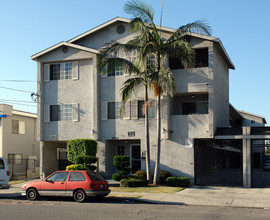 4032 W 129th St in Hawthorne, CA - Building Photo - Building Photo