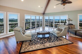 1170 Kaumailuna Pl in Honolulu, HI - Building Photo - Building Photo