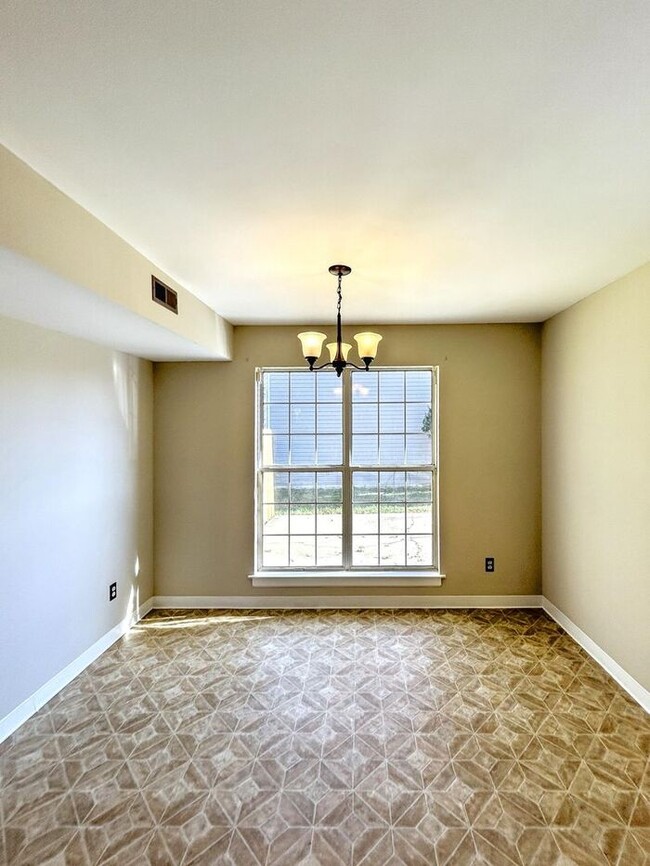 6005 Almond Creek N Ln in Richmond, VA - Building Photo - Building Photo