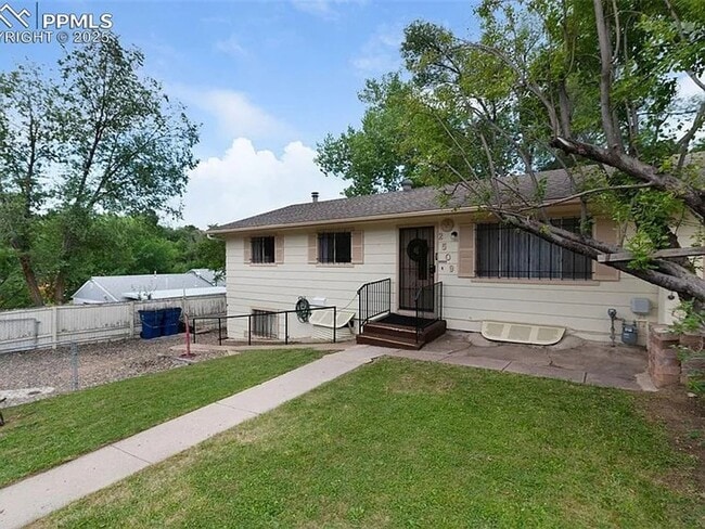 property at 2509 Royalty Ct