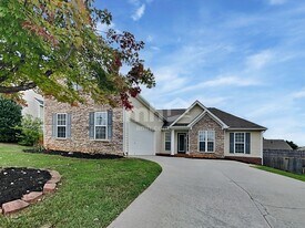 6 Semmelrock Dr in Simpsonville, SC - Building Photo