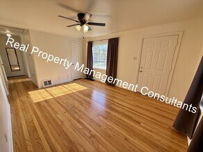 7718 Sni A Bar Terrace in Kansas City, MO - Building Photo - Building Photo