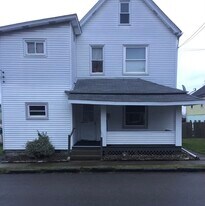 117 N 6th Ave, Unit 1ST FLOOR in Butler, PA - Building Photo