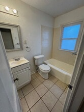 634 S Hydraulic Ave in Wichita, KS - Building Photo - Building Photo