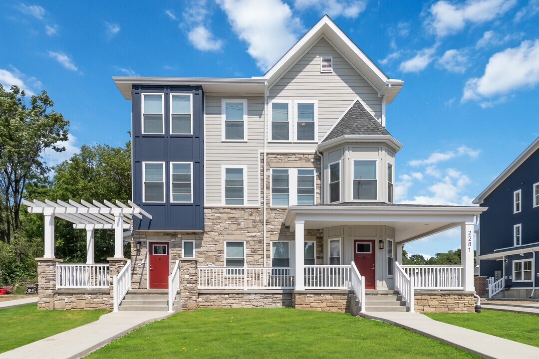 89th Rising in Cleveland, OH - Building Photo