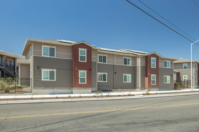 Bldg A, 6 Unit New Construction in North Highlands, CA - Building Photo - Building Photo