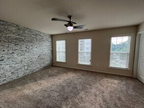 7002 Reedybrook Crossing in Apex, NC - Building Photo - Building Photo