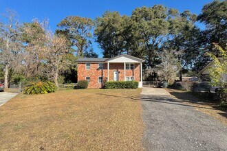 604 Maxwell St in Hinesville, GA - Building Photo - Building Photo