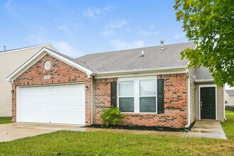 8350 Ingalls Way in Indianapolis, IN - Building Photo - Building Photo