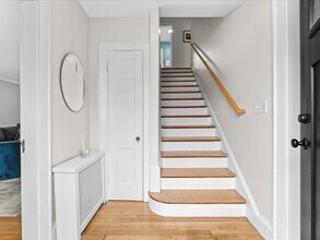 40 Lake Shore Rd in Boston, MA - Building Photo - Building Photo