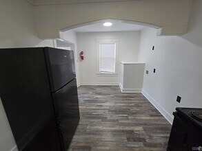 2920 Sherwood St in Baton Rouge, LA - Building Photo - Building Photo