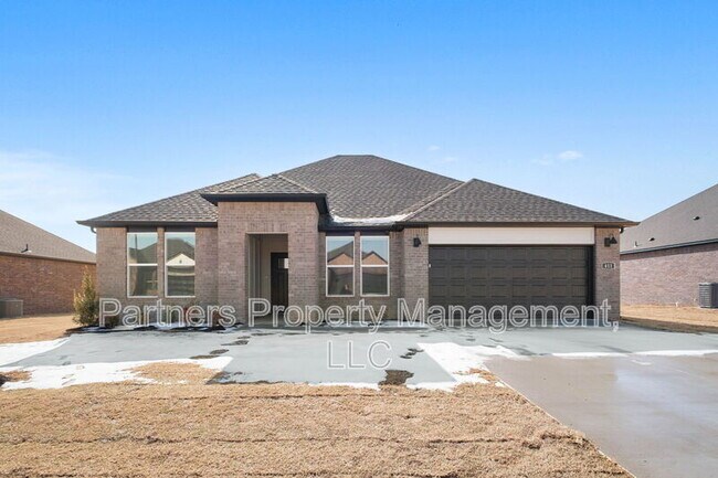 property at 411 W Taverner Xing