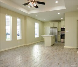 11 Briggs Rd in Weslaco, TX - Building Photo - Building Photo