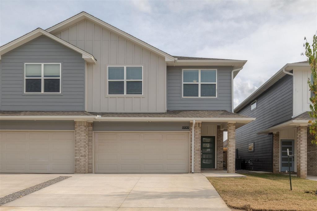 8911 NW 109th St in Oklahoma City, OK - Building Photo
