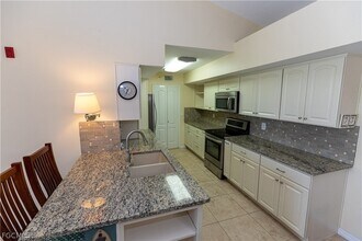 13621 Eagle Ridge Dr, Unit 1522 in Ft. Myers, FL - Building Photo - Building Photo