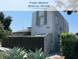 2001 Linda Rosa Ct in Pasadena, CA - Building Photo