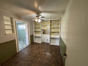 11018 Sharpview Dr in Houston, TX - Building Photo - Building Photo