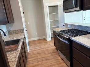 1930 Golf Rd in Paradise, CA - Building Photo - Building Photo