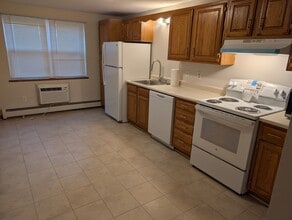 33 Garden Rd, Unit Unit B4 in Plaistow, NH - Building Photo - Building Photo