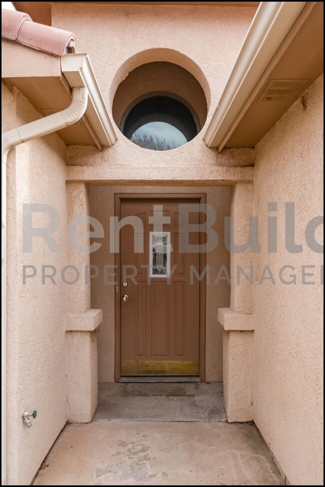 1070 Calle Palo Verde in Bernalillo, NM - Building Photo - Building Photo