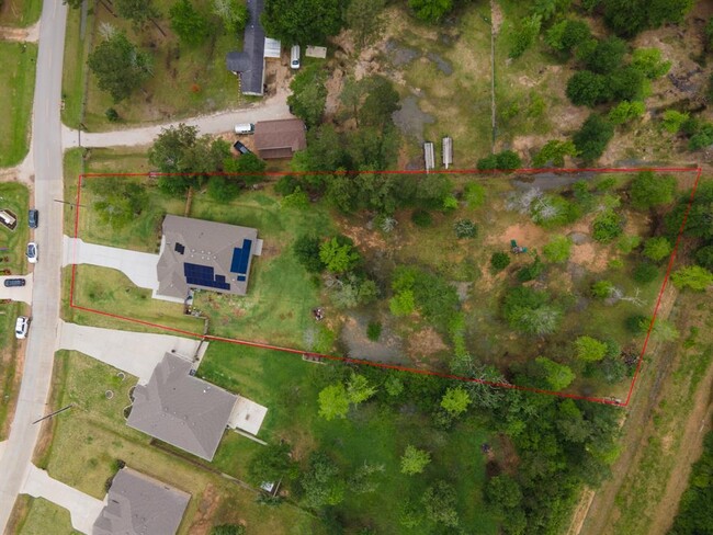 6446 Rolling Hills Rd in Conroe, TX - Building Photo - Building Photo