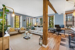 109 Hamilton St, Unit 200 in Newark, NJ - Building Photo