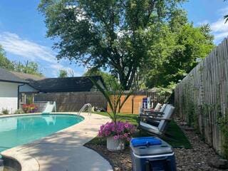 property at 1613 S 26th Pl
