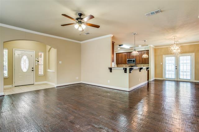 1610 N Bradley St in McKinney, TX - Building Photo - Building Photo