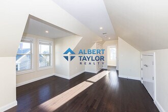 5 Malvern Ter in Medford, MA - Building Photo - Building Photo