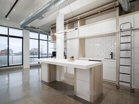 19-519 River St in Toronto, ON - Building Photo