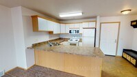 906 N Western Ave, Unit 101 - 6