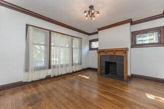 1870 Randall Rd in Cleveland, OH - Building Photo - Building Photo