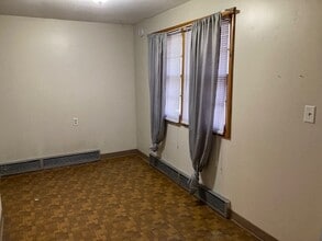 2922 K Ave, Unit 1 in Kearney, NE - Building Photo - Building Photo