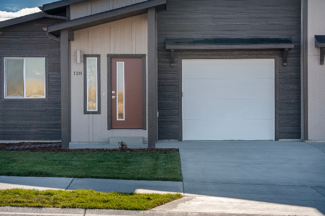 property at 128 W View Dr