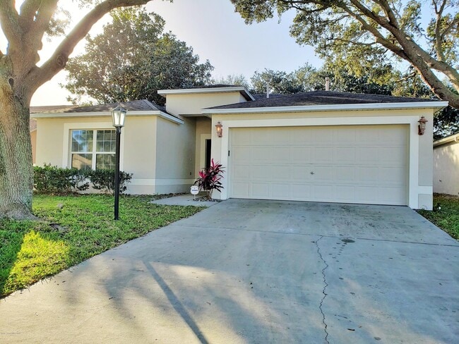 2470 Alicia Ln in Melbourne, FL - Building Photo - Building Photo