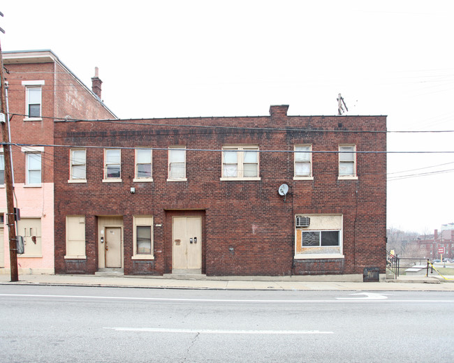 Spring Garden Building in Cincinnati, OH - Building Photo - Building Photo