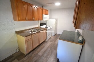 649 Halsey Ave in Cincinnati, OH - Building Photo - Building Photo
