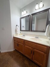 430 Summit Ridge Dr N in Lago Vista, TX - Building Photo - Building Photo