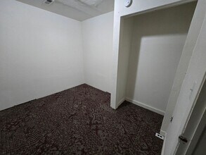 1501 McDonald St in Sioux City, IA - Building Photo - Building Photo