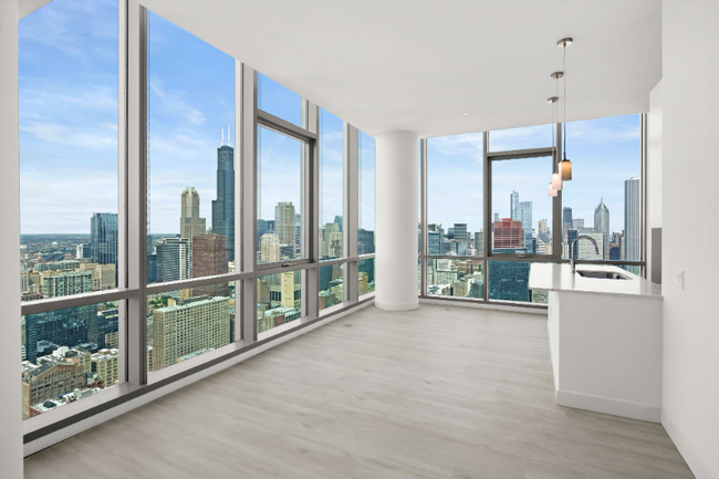 property at 813 S Michigan Ave