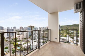 1630 Liholiho St in Honolulu, HI - Building Photo - Building Photo