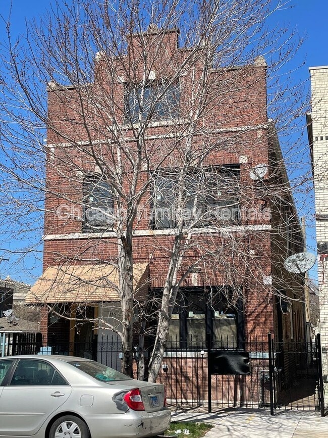 property at 2822 W 25th St