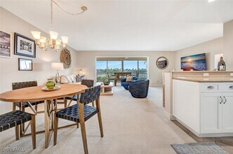 2800 Gulf Shore Blvd N in Naples, FL - Building Photo - Building Photo