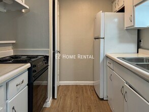 2101 6th Ave N in Texas City, TX - Building Photo - Building Photo