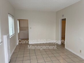 758 Cerritos Ave in Long Beach, CA - Building Photo - Building Photo