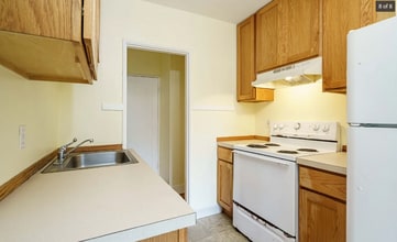 2214 Broadway St in Vancouver, WA - Building Photo - Building Photo