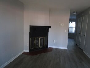 1960 Gion St in Sumter, SC - Building Photo - Building Photo