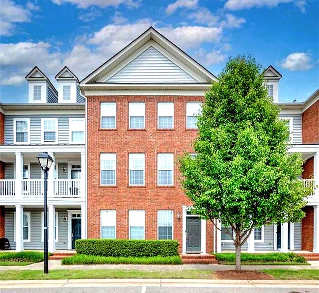 property at 705 Waterside Dr