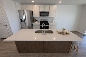 222 Glencoe Dr in Lehi, UT - Building Photo - Building Photo