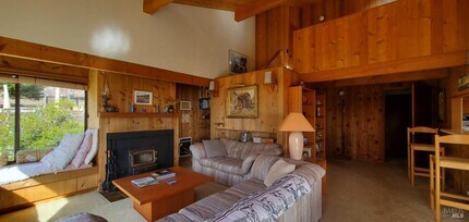 154 White Fir Wood in The Sea Ranch, CA - Building Photo - Building Photo